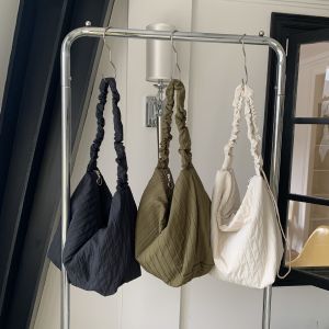 Korean Style Commuter Large Capacity Casual Crossbody Bag Drawstring Pleated Design Versatile Leisure Dumpling Shape Handbag
