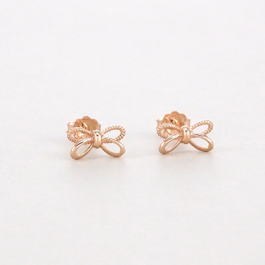 Chow Sang Sang 周生生 Minty Collection 18K Rose Gold Ribbon Earrings 92804E