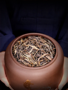 XINYIHAO | Aged Raw Pu-erh Tea Yunnan Ancient Tree Tea Gift Box