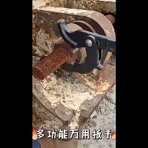 30-60mm Adjustable Wrench Large opening Wrench Heavy duty pipe wrench 14-30mm Universal Wrench Adjustable Hook Spanner Clamp Hand Tool