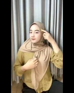 PROMOSI Hijab Segitiga Instan dengan warna pilihan / Jilbab Segitiga intsan jersey premium / Kerudung Instans akrilik / kerudung instan terbaru 2024 / Hijab Wanita - Caraka Id