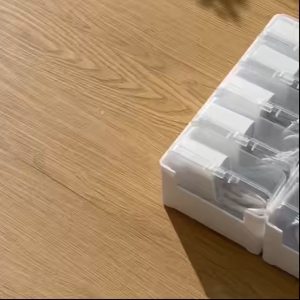 กล่องใส กล่องเก็บรูปภาพ หลายช่อง แยกการจัดเก็บสะดวก ใช้ได้ทั้งการ์ดและของใช้จิปาถะ Cutieworld