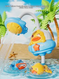 TEMiTANGMI | Baby Duck Sprinkler Water Toy