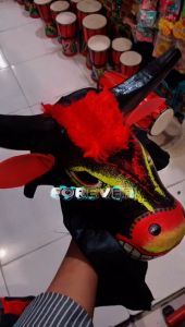 Bantengan / banteng anak full kayu bahan kuat dan tebal mainan kesenian tradisional