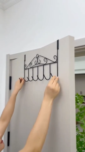 Móc Treo Đồ Sau Cửa 7 Móc Không Khoan Tường - Giá Treo Quần Áo Sau Cửa Sắt Sơn Tĩnh Điện Đa Năng Treo Túi Xách Mũ Bảo Hiểm Tai Nghe Chìa Khóa Tiết Kiệm Diện Tích Chịu Lực Tốt - Móc Cài Sau Cửa Phòng - Giá Treo Đồ