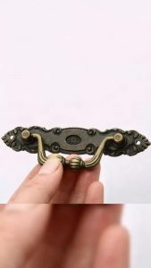 C.B.【Ready in Stock】 Bronze Color Classical Vintage Retro Carving Drawer Handle Cabinet Furniture Handle 1Pc