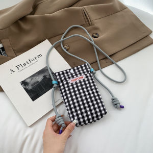 กระเป๋าใส่โทรศัพท์มือถือลายสก็อตสีสดใสแบบสะพายข้าง ผ้าใบ ปิดด้วยแม่เหล็ก กระเป๋าสี่เหลี่ยมเล็กน่ารักสำหรับสาวๆ