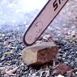 จัดส่งจากกรุงเทพ เครื่องลับโซ่เลื่อยยนต์ เครื่องมือลับคมโซ่ในครัวเรือนแบบพกพา ตะไบแทงโซ่ ลับใบเลื่อย เครื่องลับคมเลื่อยโซ่ไฟฟ้า ชุดลับคมเลื่อยโซ่ ชุดรับคมเลื่อย ๆใช้ได้ทั้งโซ่เลื่อยไฟฟ้าและโซ่เลื่อยน้ำมัน