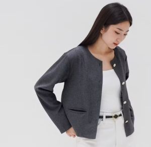 Blezer  Outer Wanita / Outer Atasan Wanita Crop Top / Atasan Korean Crop
