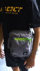 tas selempang premium sling bag addict adventure booster