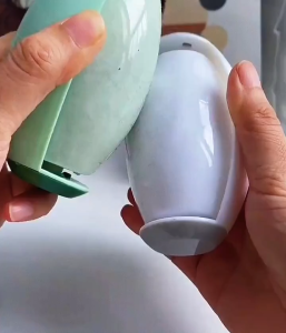 ลูกกลิ้งทำความสะอาด ลูกกลิ้งเก็บฝุ่น ที่กลิ้งเก็บขน ลูกกลิ้งเก็บขน เครื่องเก็บขนสัตว์ ลูกกลิ้งทำความสะอาดเสื้อผ้า ใช้ซ้ำได้ ลอกขนแมวสุนัข พกพาสะดวก Portable Washable Lint Remover Pet Hair Remover Roller for Clothes