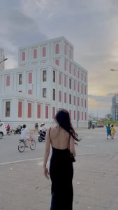 Đầm body thiết kế dây đan có mút ngực dày dặn sang chảnh tôn dáng gợi cảm sang trọng phù hợp mặc nhiều dịp