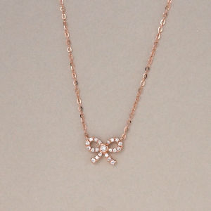Chow Sang Sang 周生生 Minty Collection 18K Rose Gold Diamond Bowtie Necklace 47cm 92287N