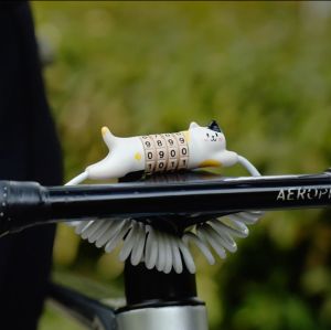 ROCKBROS Bicycle Password Lock Zinc Alloy Ultralight Cute Cat Lock for MTB Road Bike Electric Bike 130CM Retractable Cycling Helmet Anti Theft Cable Lock for Luggage Bike Outdoor Anti Theft