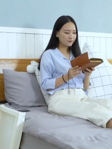 GoodsHome โต๊ะวางโน๊ตบุ๊ค พร้อมช่องวางของ ช่องสอดสายไฟ 5สี โต๊ะพับ โต๊ะคอม โต๊ะ โต๊ะคอมพับได้ comput