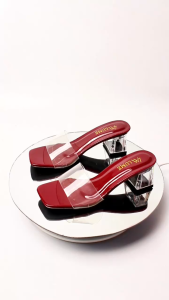 Dép cao gót nữ công sở Lume màu Đỏ mũi hở da PU cao cấp đế cao su non chống trơn trượt - cao 5cm