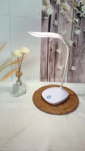 LAMPU MEJA BELAJAR LED FLEKSIBEL USB L823 LAMPU BELAJAR MEMBACA