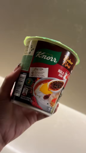 Bundle of 6 Knorr Instant Porridge Cup Chicken Mala 37g