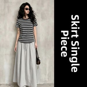 unifittoo | Striped T-shirt and Skirt Set New Summer 2026