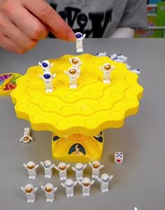 2สีนักบินอวกาศสมดุลต้นไม้ เกมบนโต๊ะ เกมกระดาน การแข่งขัน ของขวัญสำหรับเด็ก family game ของเล่นเด็ก หมากรุก ฝึกสมา