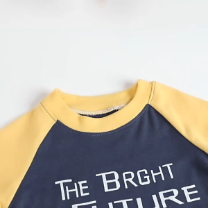 เสื้อซับในเด็กรุ่นใหม่ แขนยาวเก็บความอบอุ่น เสื้อเด็กชายและเด็กหญิงขนาดเล็กกลางฤดูใบไม้ผลิฤดูใบไม้ร่วงและฤดูหนาว