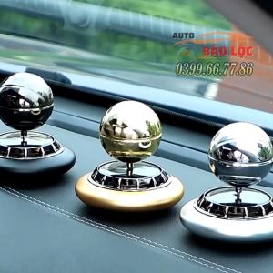 Quả Bóng Tự Xoay Năng Lượng Mặt Trời Khử Mùi Taplo Bàn Làm Việc Sang Trọng Tặng Kèm Sáp Thơm