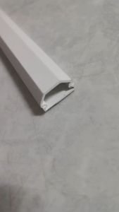 Leetech รางโทรศัพท์ L-TT104W 14 x 25 x 1 ม.