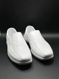 Splasher Duty Shoes rubber(Goma) black and white color 36-45 sizes