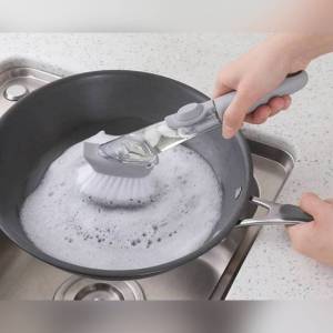 แปรงล้าง 1ชุด มีแปรง1 ฟองน้ํา1จาน ชาม แปรงล้างทําความสะอาด พร้อมช่องใส่น้ํายาล้างตรงด้ามจับ CH0324