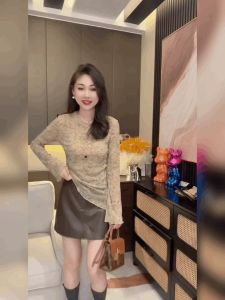 French Style Slim Fit round Neck Long Sleeve T-Shirt Womens Elastic Bottom Edge Floral Print Base Shirt Breathable Summer Top