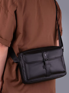 New Mens Casual Single Shoulder Bag Diagonal Outdoor Commuting Bag Small Capacity Backpack Simple Large Capacity Messenger Bag