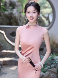 Luxury Chinese-Style Modernized Qipao Wedding Ceremony Gown Sleeveless