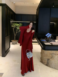 ชุดเดรสยาวผู้หญิงฤดูใบไม้ร่วง ชุดกระโปรงยาวสองชิ้น ชุดคาร์ดิแกนเปิดแขนกุดคอวี ชุดทำงานสไตล์เรียบง่าย