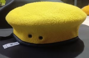 Topi Baret Warna Kuning Kualitas Premium
