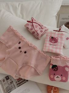 กางเกงชั้นในสตรีเอวกลางลายหมีแอนิเมชั่นสีชมพู ผ้าฝ้ายแท้ กางเกงชั้นในทรงสามเหลี่ยมบาง ระบายอากาศได้ดี สำหรับนักเรียนและเด็กผู้หญิง