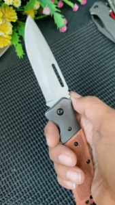 มีดพกด้ามไม้ ด้ามสวย พกพาอเนกประสงค์ รุ่น RW-20 มีดประกอบอาหาร จากแบรด์ Bakufuknife