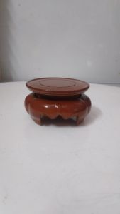 (ĐÔN TRÒN ĐỂ TƯỢNG THỜ ) chân  gỗ tràm .Mặt gỗ MDF cao 5-6cm hàng thường.CAM KẾT GIÁ RẺ TRÊN SÀN .SP NHÀ SẢN XUẤT