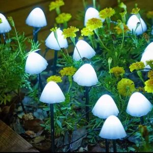10 LED Solar Mushroom Lights Outdoor Waterproof Decorative Street Lights for Lawn Garden Patio Christmas Holiday Decoration