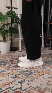 Sepatu Sneakers pria Slip on Hitam Sports Kasual - E18