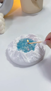 Nến Thơm Sông Băng Đại Dương Chillme Decor Lấp Lánh Thư Giãn Làm Quà Tặng Kèm Hộp Dễ Thương