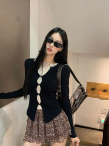Black Lace Design Slim Fit Knitwear