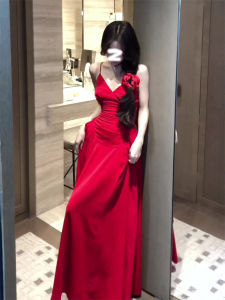 Đầm Dây Cổ Chữ V Màu Đỏ Cho Nữ Đi Biển Mùa Hè Phong Cách Cao Cấp Giảm Béo Áo Dài Phong Cách Pháp Sling Eo Vải Chắc Chắn