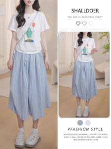 Shalldoer | ชุดเสื้อยืดแขนสั้นลายดอกไม้คอตั้งและกระโปรงสั้นทรงเอ ชุดสองชิ้น แฟชั่นฤดูร้อนสำหรับผู้หญิง วัสดุโพลีเอสเตอร์ ความยาว 7 ฟุต