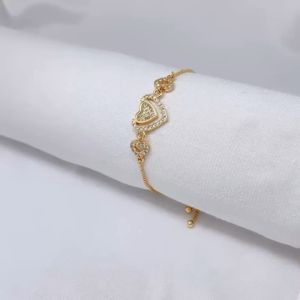 Gelang Serut Wanita: Aksesoris Fashion Awet, Tahan Lama & Anti Karat Cocok Untuk Harian