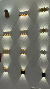 Wall Lamp Outdoor Wall Light Modern Design Staircase Light Up and Down Indoor Lighting For Living Room Bedroom Bedside Balcony Garden