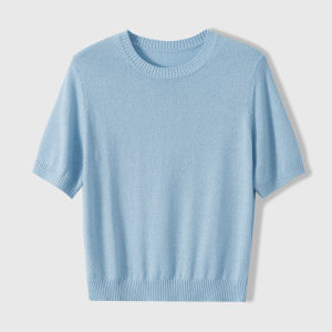 Comfortable Minimalist Short Sleeve Top