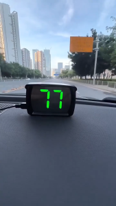 GPS Đồng hồ tốc độ kỹ thuật số ô tô Plug & Play Khả năng tương thích đa năng Màn hình hiển thị đầu xe HUD