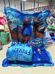 ที่นอนเด็กอนุบาลไป รร ลายเจ้าหญิงเอลซ่าน่ารักๆ🧺🧸 ที่นอนสำหรับเด็กอนุบาลมีหมอนในตัว หมอนถอดชักได้ 🌟🦋💙