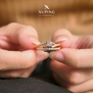 Xuping Cincin Emas Fashion Motif Baris Cantik 0121230106