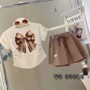 Setelan Pita Hei Lengan Pendek Print Baju Anak Wanita Trendi Celana Pendek Dan Kaos Usia 1-5 Tahun